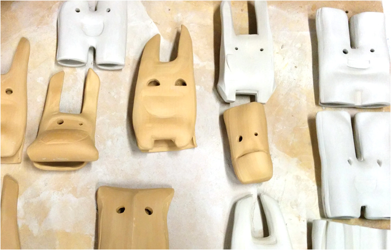 Shmulik Doron's ceramic creatures // via: Design Break